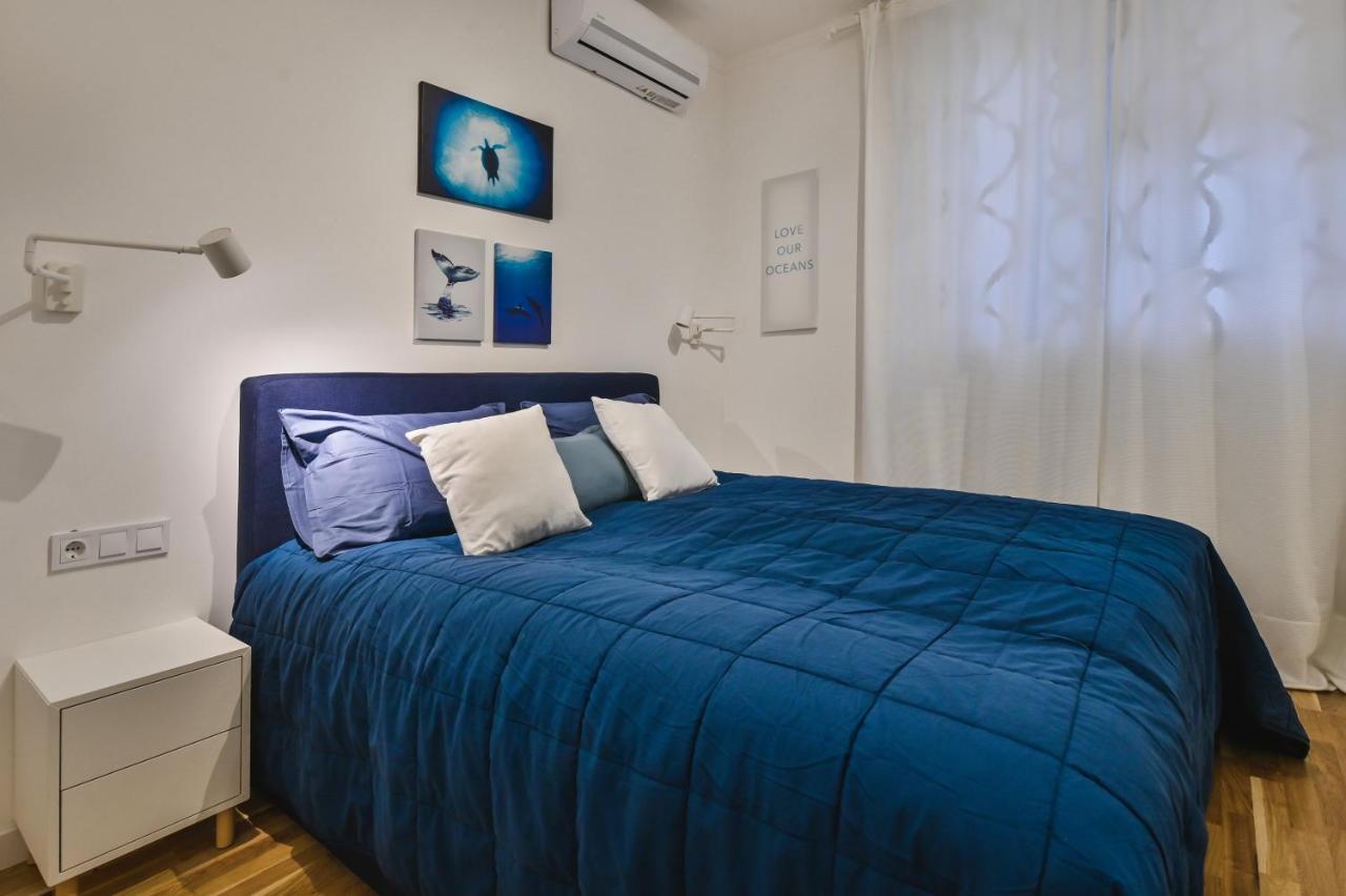 Pieces Of Nature In A Stylish One-Bedroom Flat By Flat Mаnager ソフィア エクステリア 写真